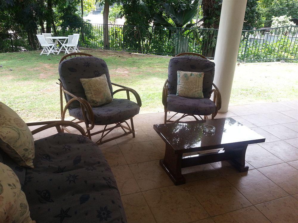 Lime Hill Lodge Anse aux Pins Εξωτερικό φωτογραφία